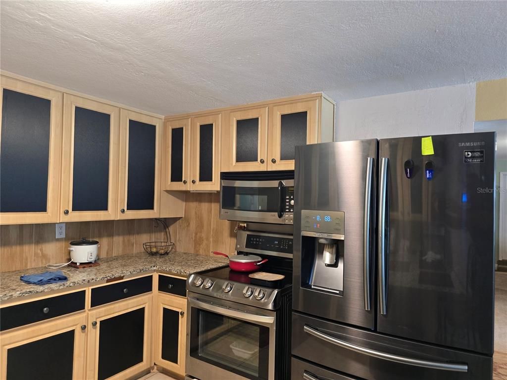 Interior, Kitchen, Stainless Steel Appliances