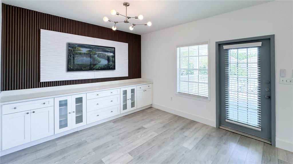 Empty room, Interior, Pendant Lights, Wood Texture Flooring