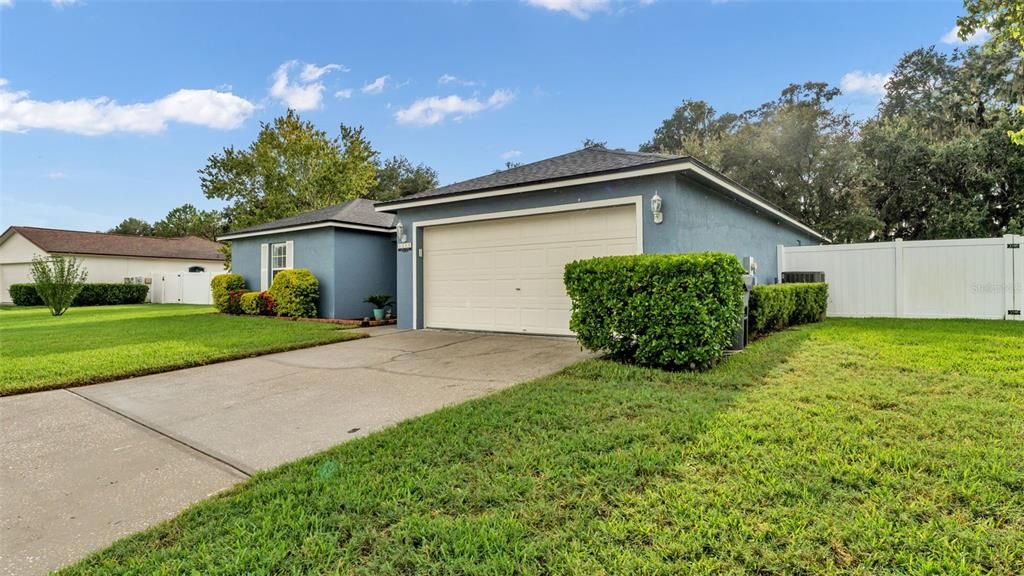 Backyard, Detached Garage, Exterior