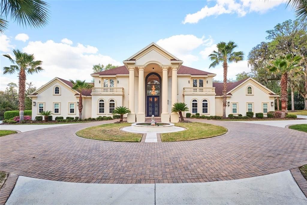 Backyard, Exterior, Facade, French Provincial