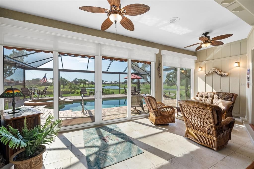 Interior, Sun Room, Water