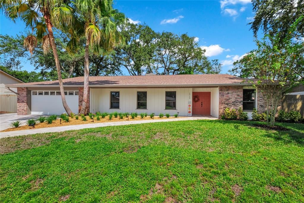 Attached, Backyard, Exterior, Facade, Brick Facade, Ranch
