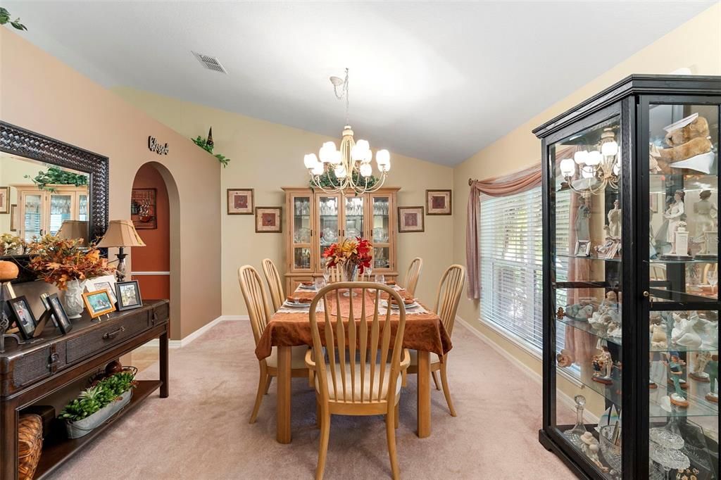 Chandelier, Dining room, Interior