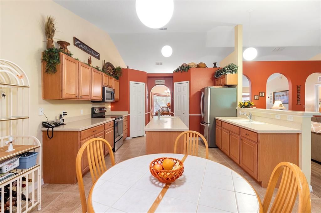 Dining room, Interior, Kitchen, Pendant Lights