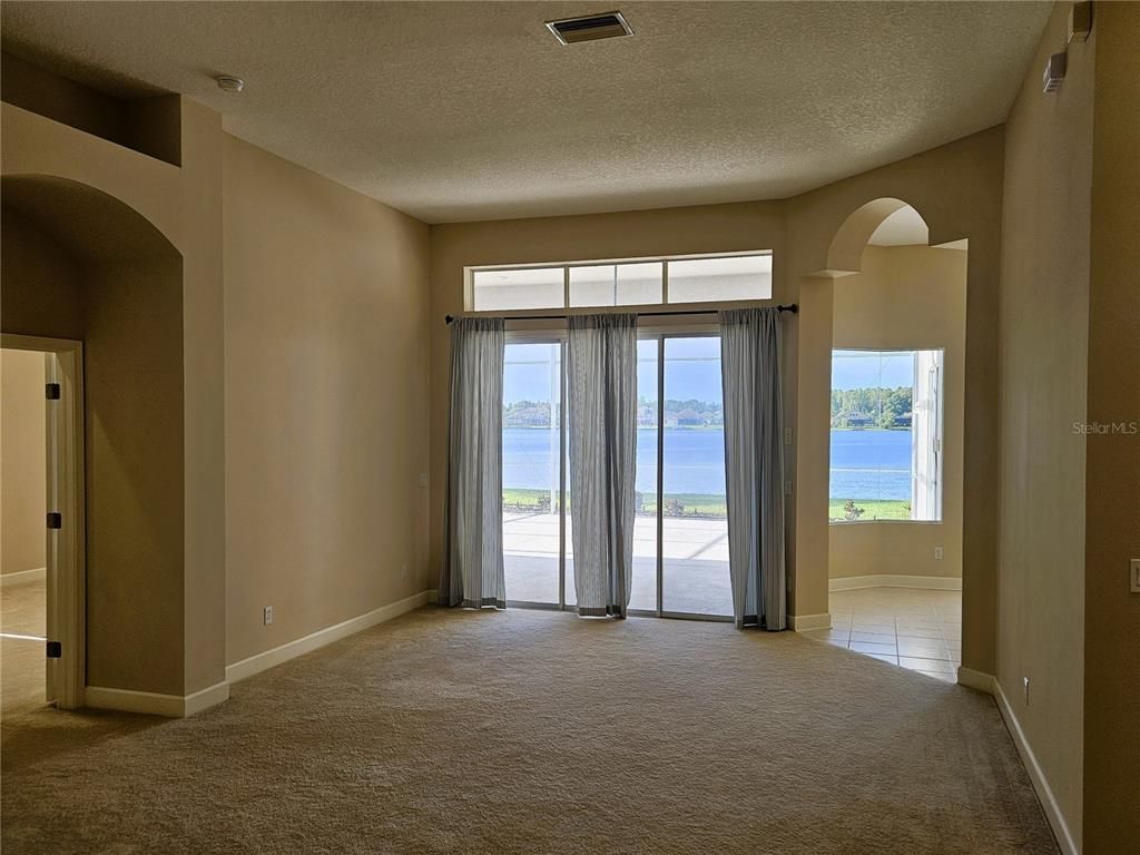 Empty room, Interior, Water
