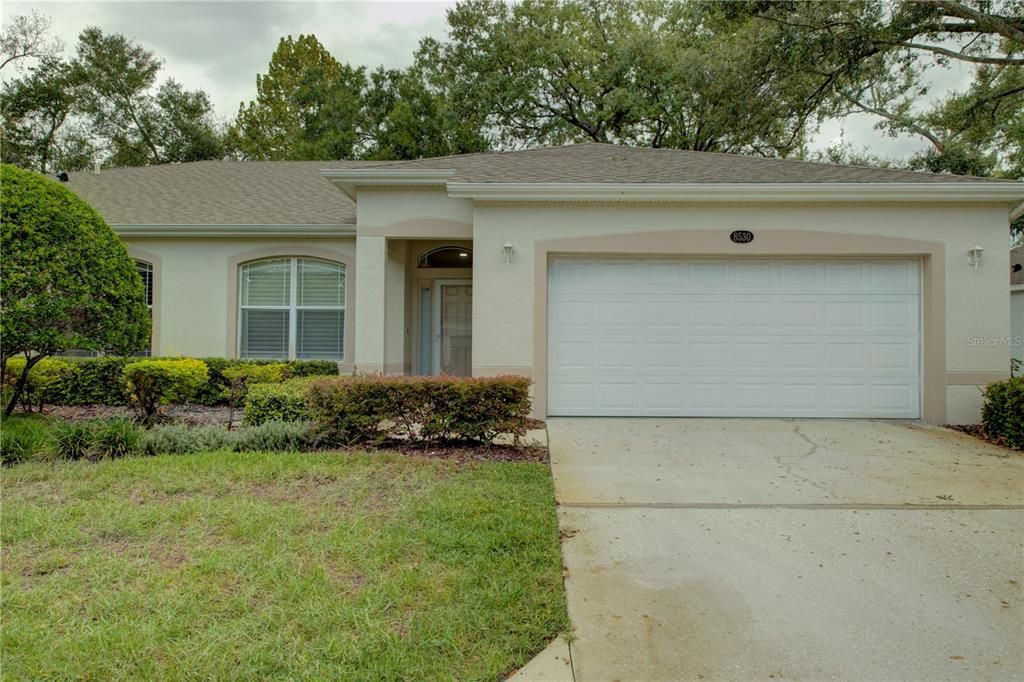 Attached, Exterior, Facade, Ranch