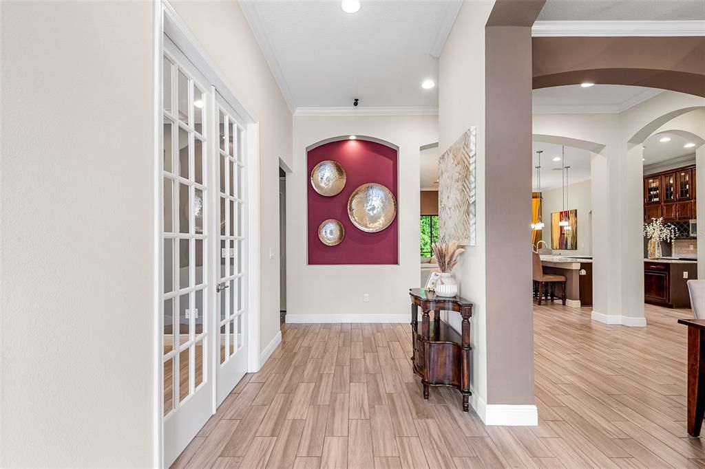 Interior, Pendant Lights, Recessed Lighting, Wood Texture Flooring