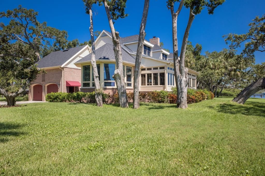 Attached, Backyard, Exterior, Facade, Brick Facade, Queen Anne Victorian