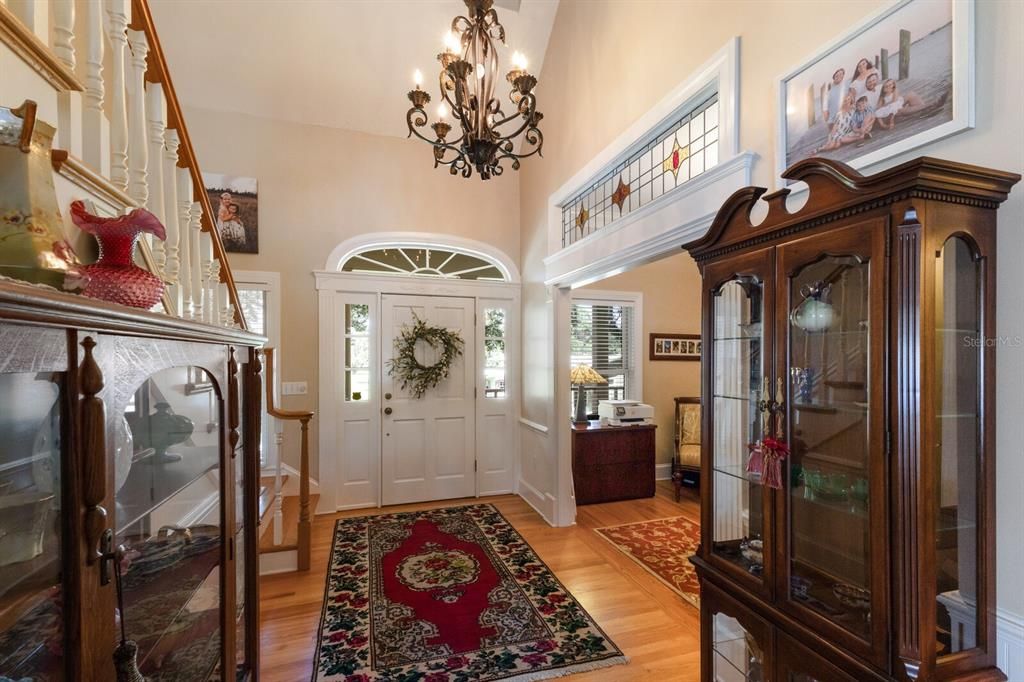 Chandelier, Interior, Wood Texture Flooring