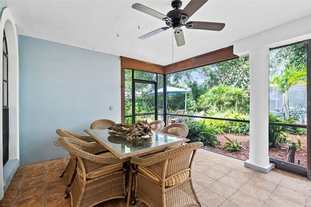 Dining room, Interior, Sun Room