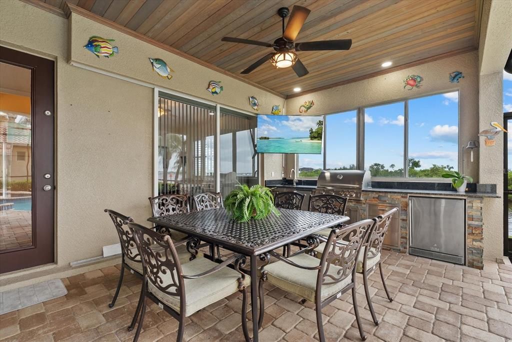 Dining room, Exterior, Outdoor Kitchen