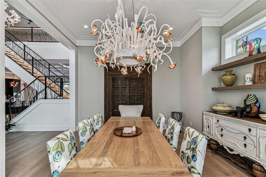 Chandelier, Dining room, Interior, Recessed Lighting, Wood Texture Flooring