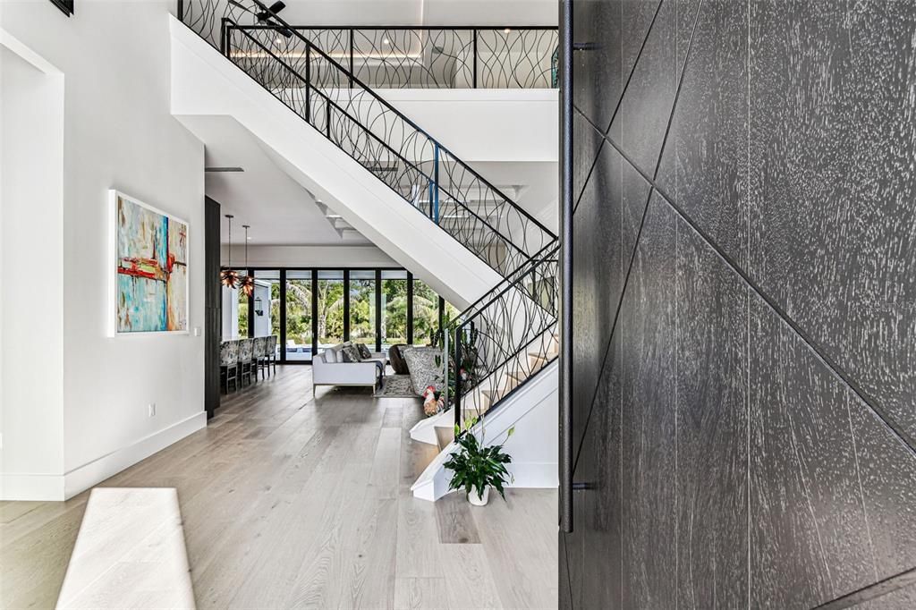 Interior, Pendant Lights, Wood Texture Flooring