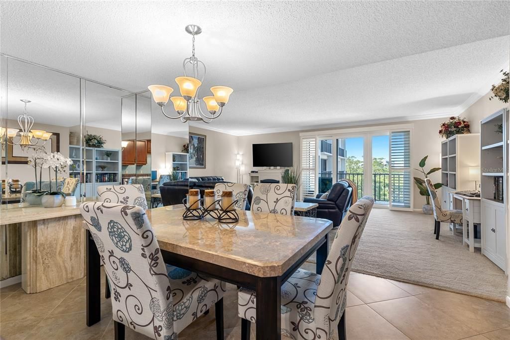 Chandelier, Dining room, Interior, Living room