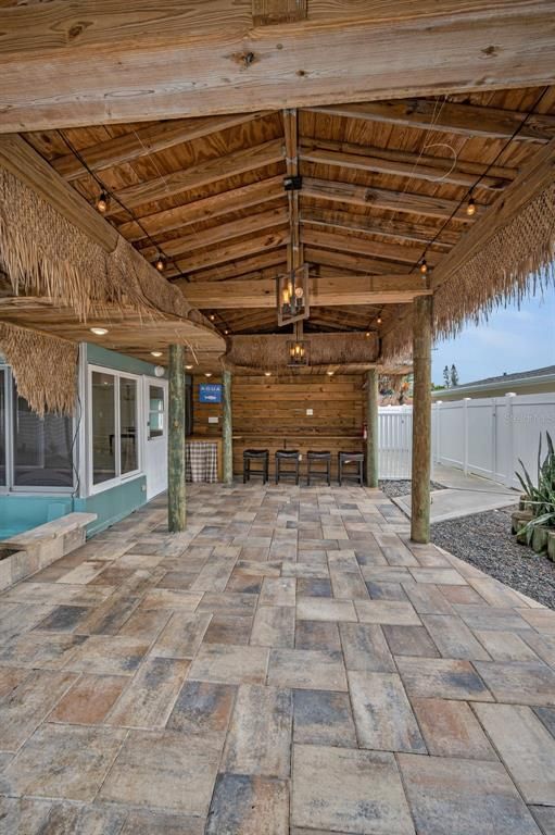 Exterior, Pendant Lights