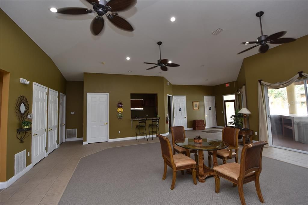 Dining room, Interior, Recessed Lighting
