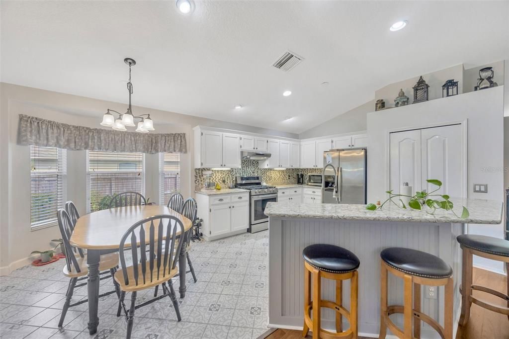Dining room, Interior, Kitchen, Recessed Lighting, Stainless Steel Appliances