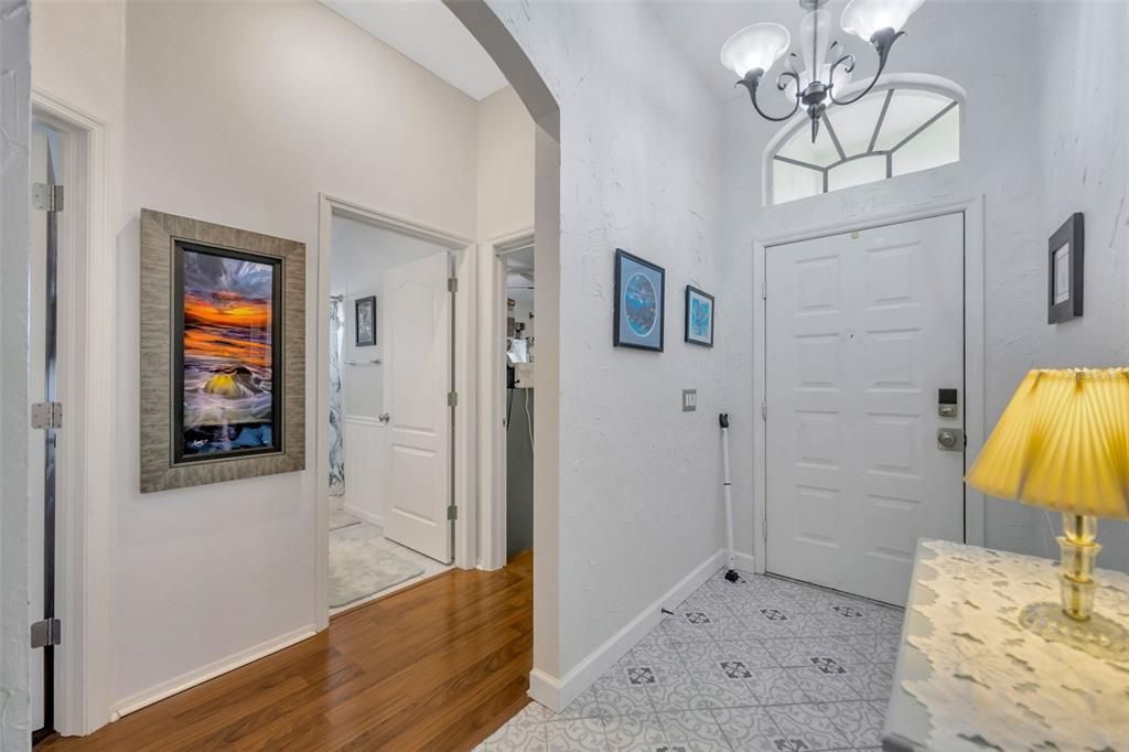 Chandelier, Interior, Wood Texture Flooring