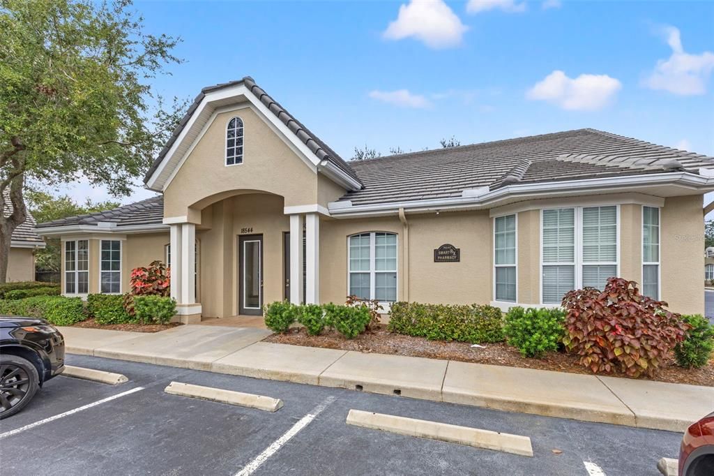 Exterior, Facade, Mediterranean