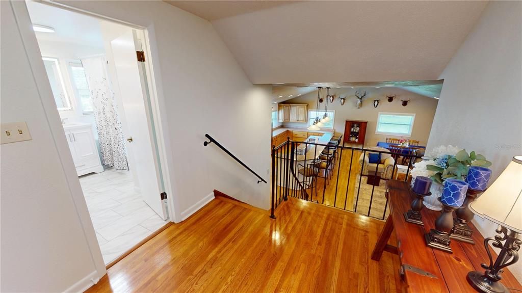 Interior, Pendant Lights, Wood Texture Flooring