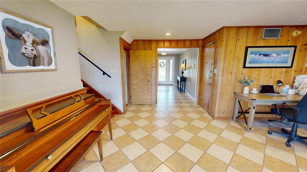 Home Office, Interior, Piano, Recessed Lighting, Wooden Walls