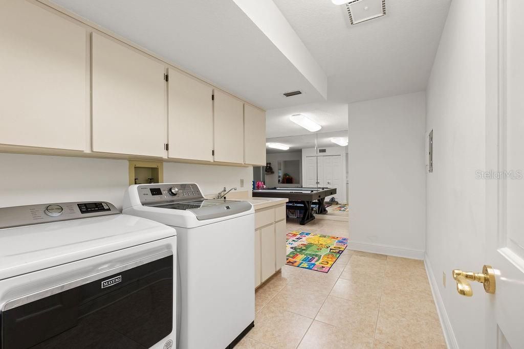 Interior, Washer