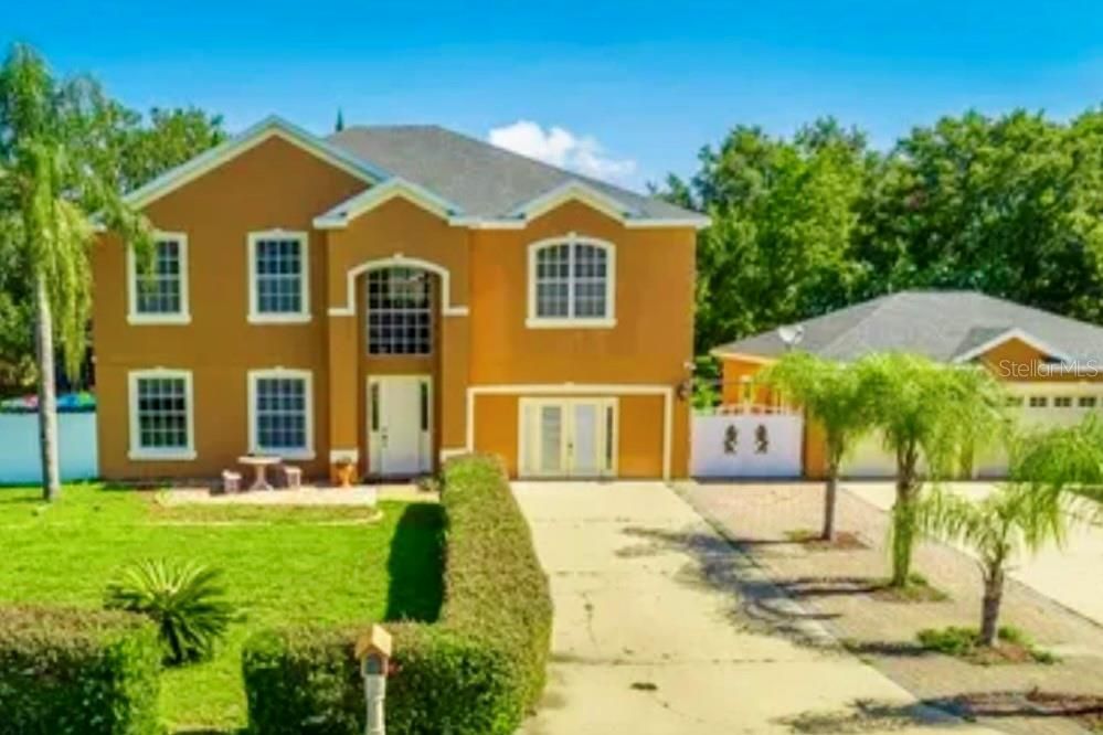 Backyard, Exterior, Facade, Brick Traditional