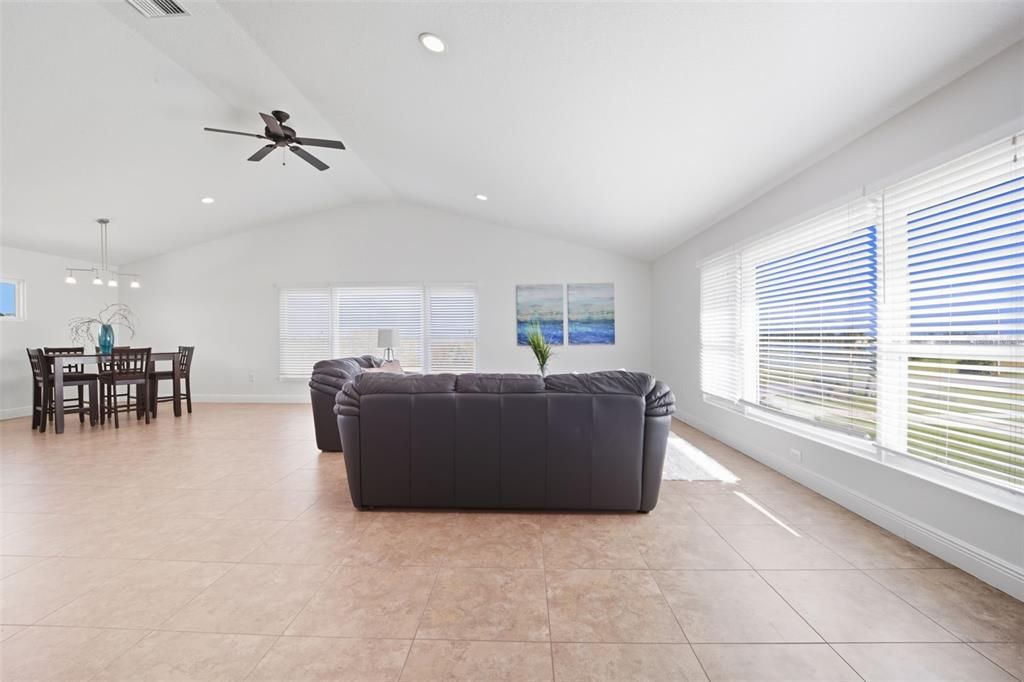 Dining room, Interior, Living room, Pendant Lights, Recessed Lighting