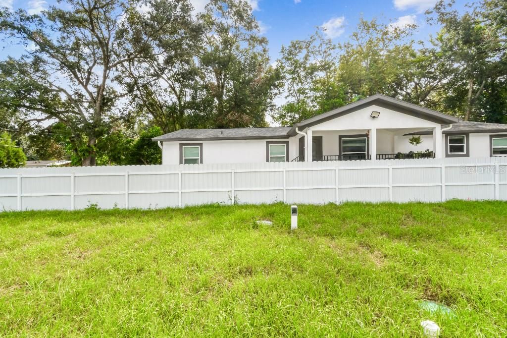 Backyard, Exterior