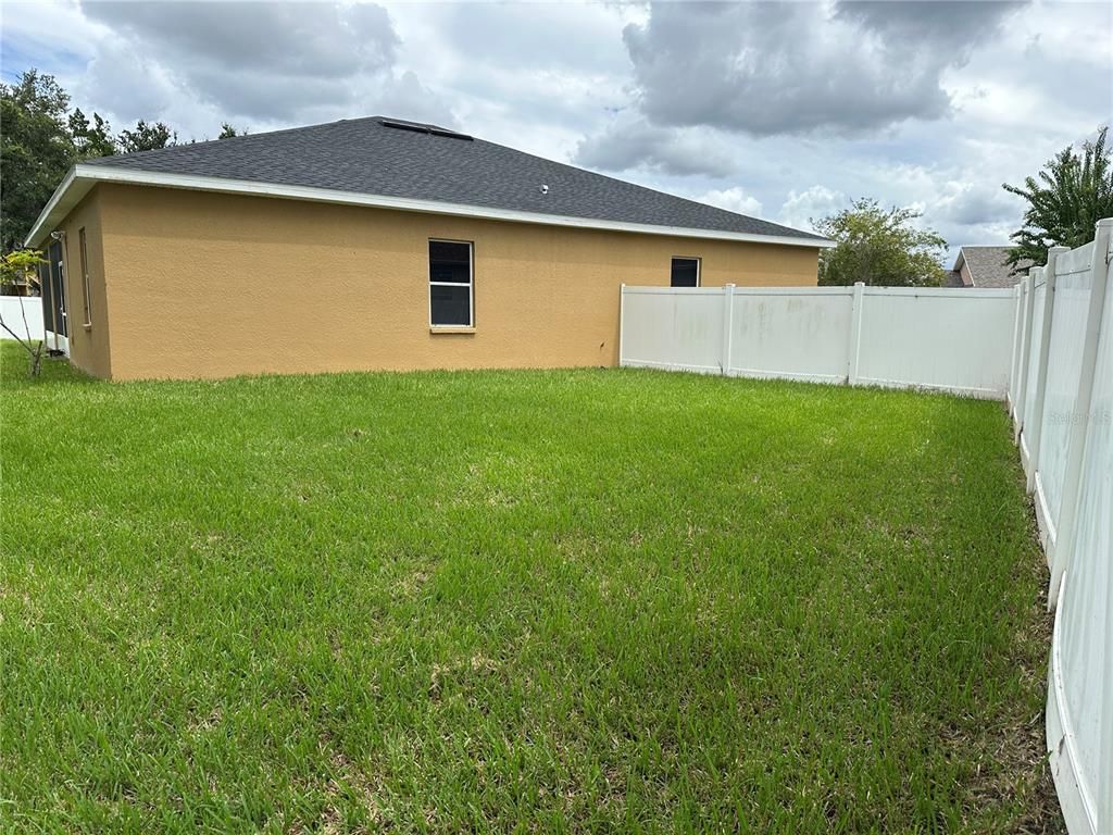 Backyard, Exterior