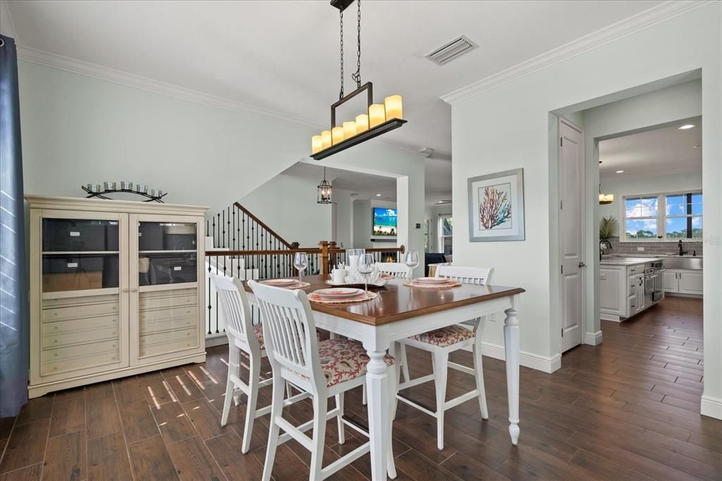 Chandelier, Dining room, Interior, Kitchen, Pendant Lights, Recessed Lighting, Wood Texture Flooring