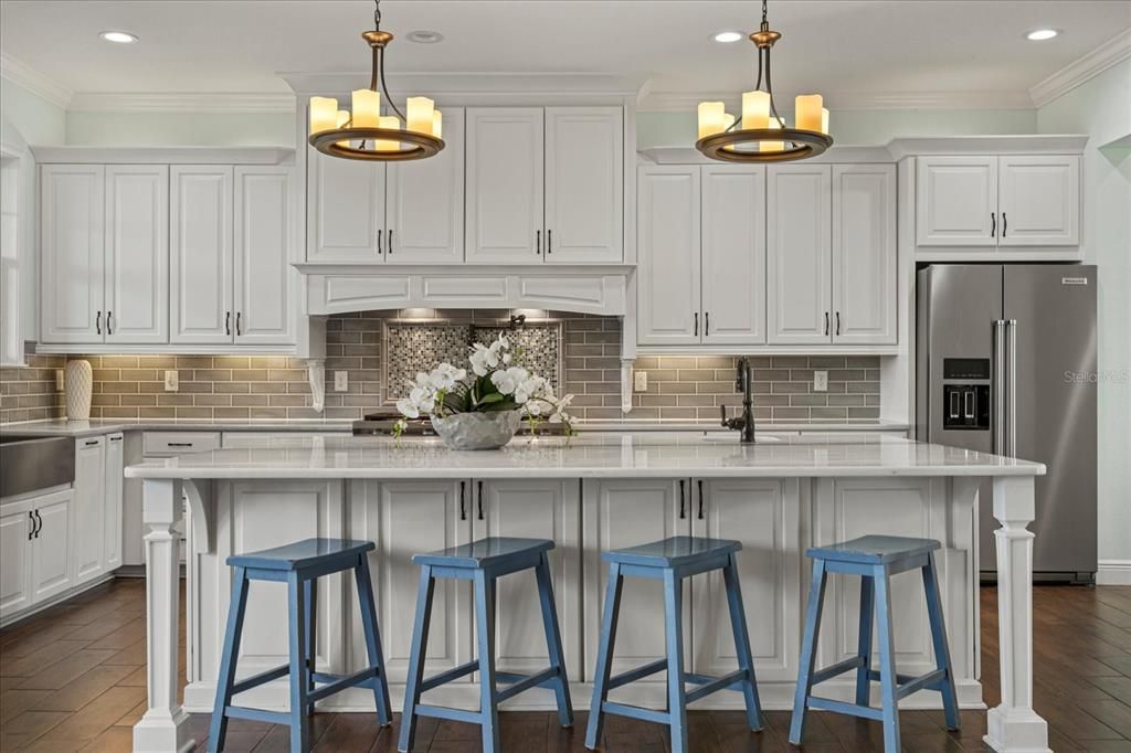 Chandelier, Interior, Kitchen, Pendant Lights, Recessed Lighting, Stainless Steel Appliances, Wood Texture Flooring
