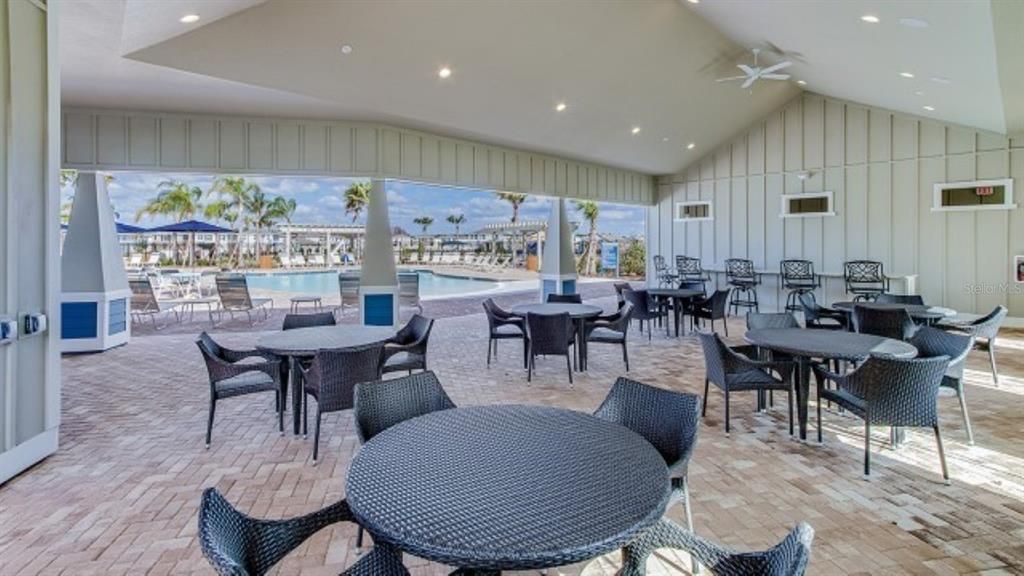 Dining room, Interior, Pool, Recessed Lighting