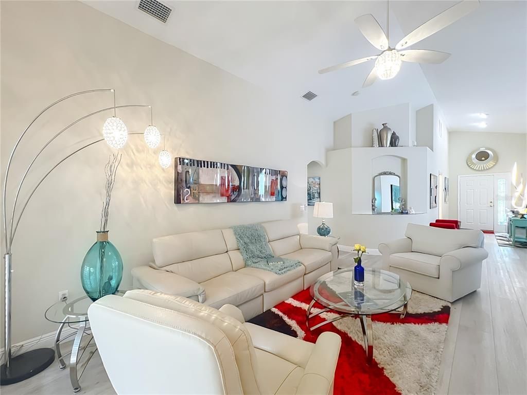 Interior, Living room, Pendant Lights, Wood Texture Flooring