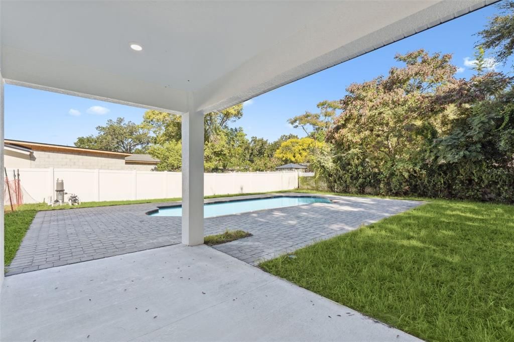 Exterior, Pool