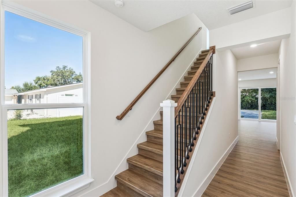 Interior, Recessed Lighting, Wood Texture Flooring