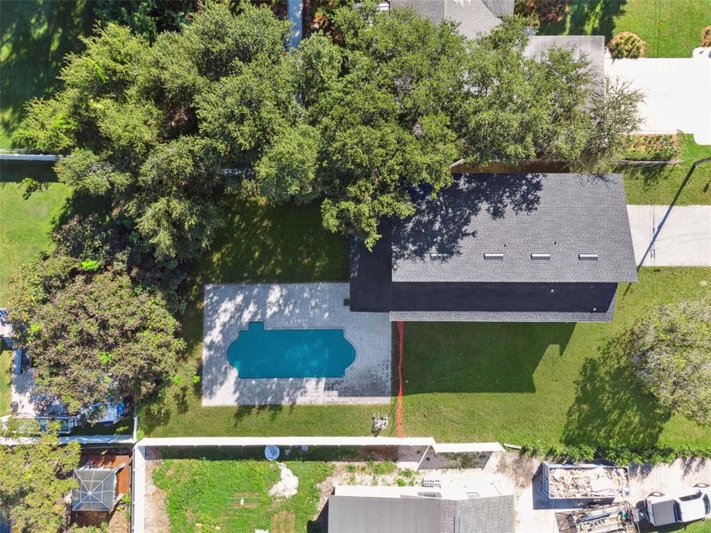 Exterior, Drone