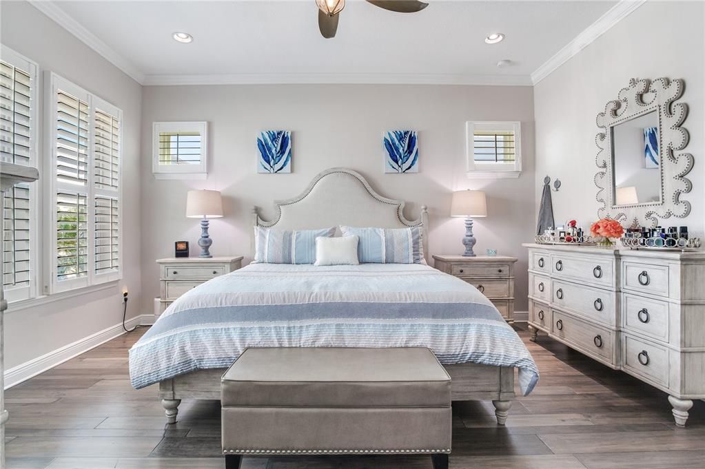 Bedroom, Interior, Recessed Lighting, Wood Texture Flooring