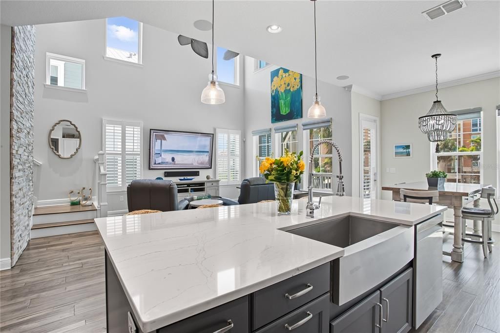Dining room, Interior, Kitchen, Pendant Lights, Recessed Lighting, Wood Texture Flooring