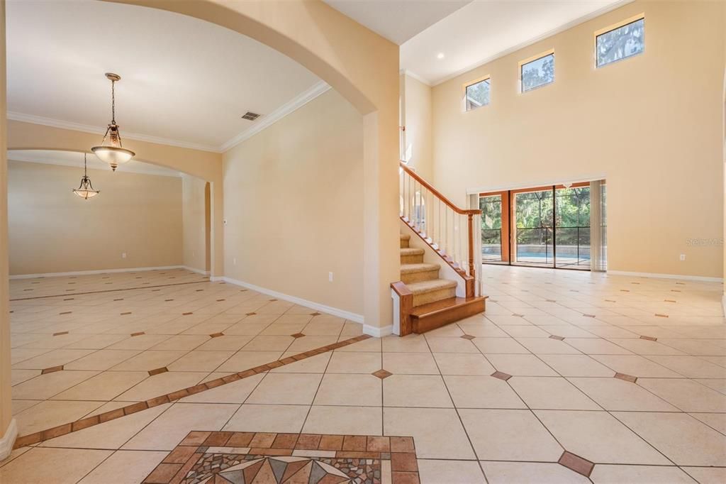 Empty room, Interior, Pendant Lights, Recessed Lighting