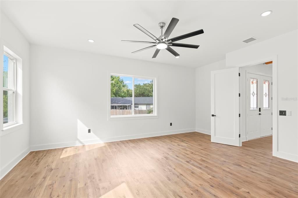 Empty room, Interior, Recessed Lighting, Wood Texture Flooring