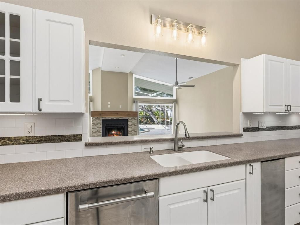 Fireplace, Interior, Kitchen, Stainless Steel Appliances