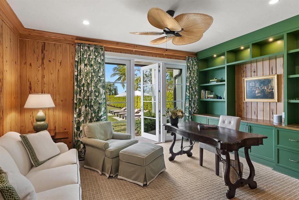 Home Office, Interior, Recessed Lighting, Wooden Walls