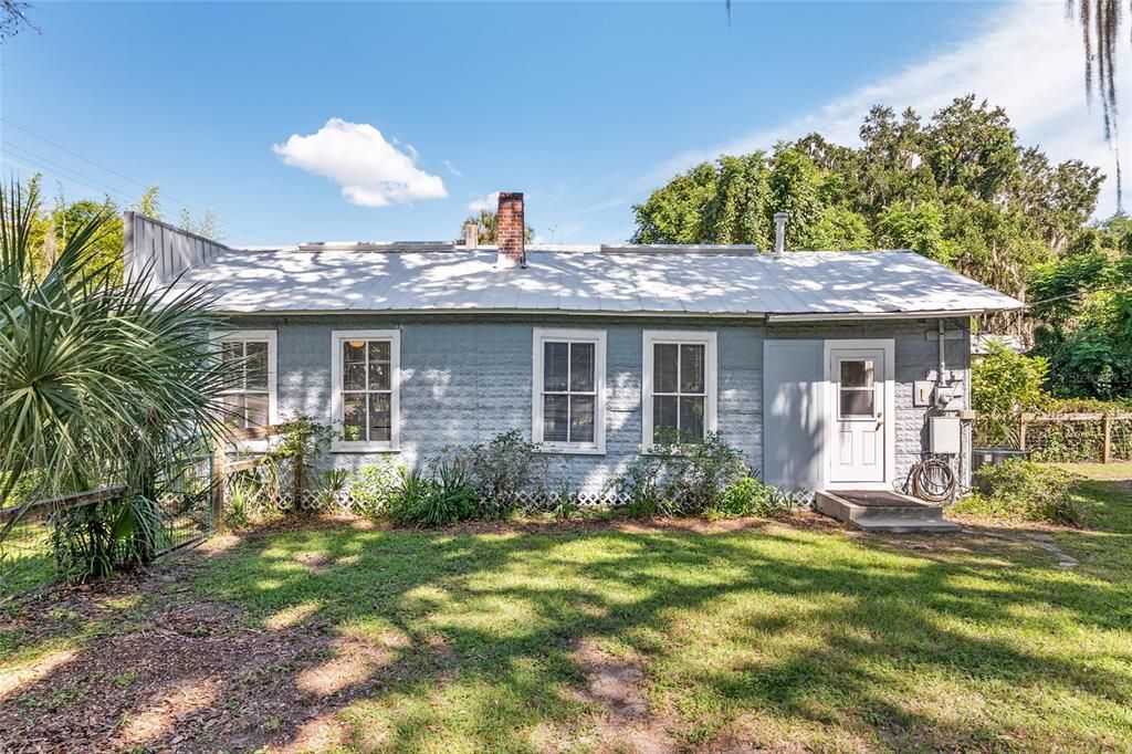 Exterior, Facade, Cape Cod