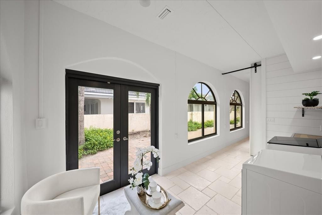 Interior, Recessed Lighting