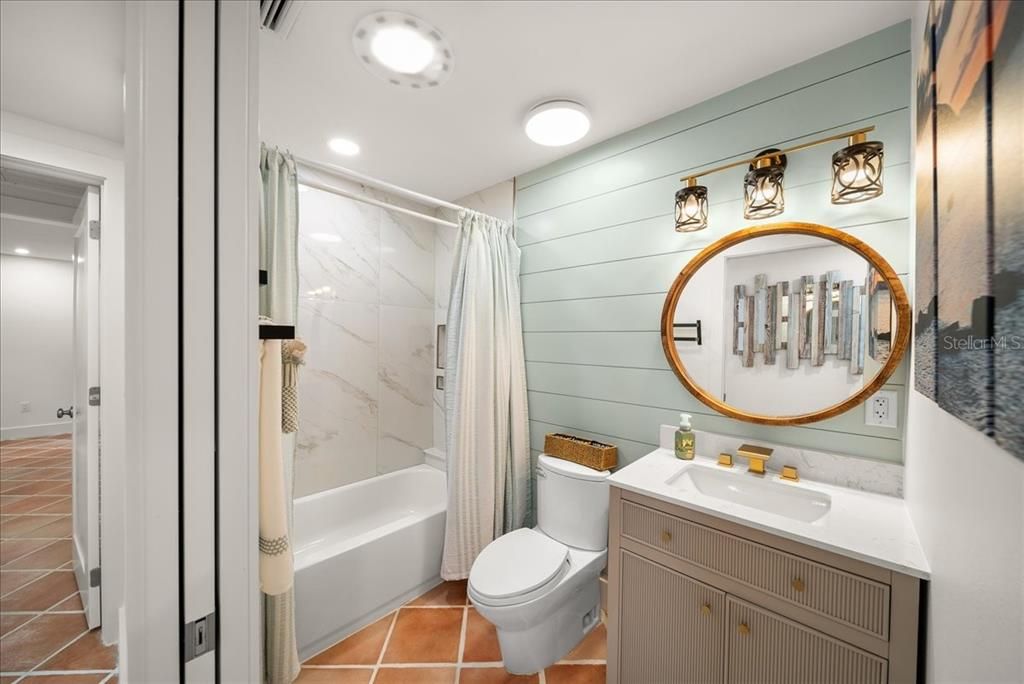 Bathroom, Interior, Marble Walls, Recessed Lighting