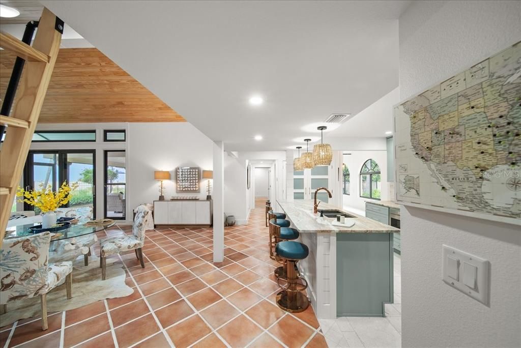 Dining room, Interior, Kitchen, Pendant Lights, Recessed Lighting