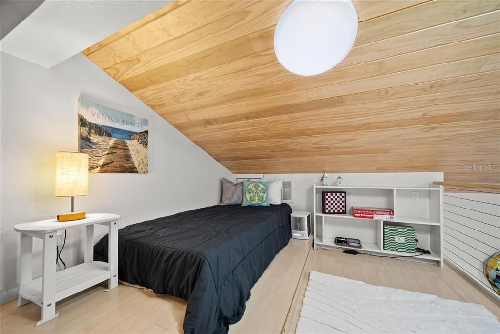 Bedroom, Interior, Wooden Ceilings, Wood Texture Flooring