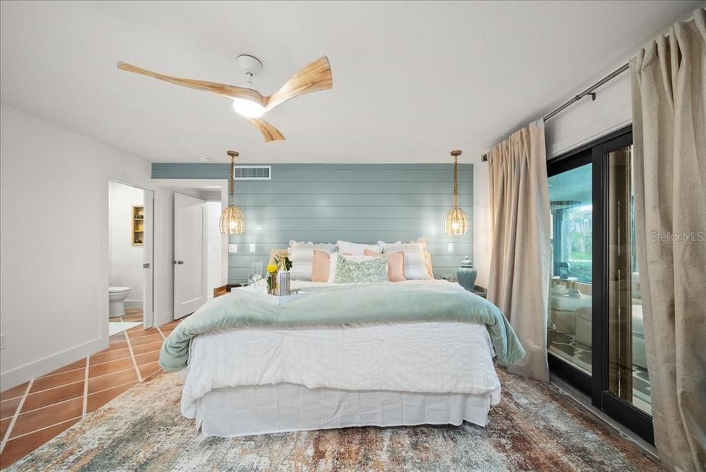 Bedroom, Interior, Pendant Lights