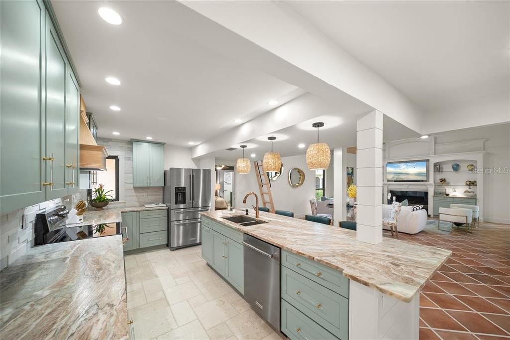 Fireplace, Interior, Kitchen, Living room, Pendant Lights, Recessed Lighting, Stainless Steel Appliances